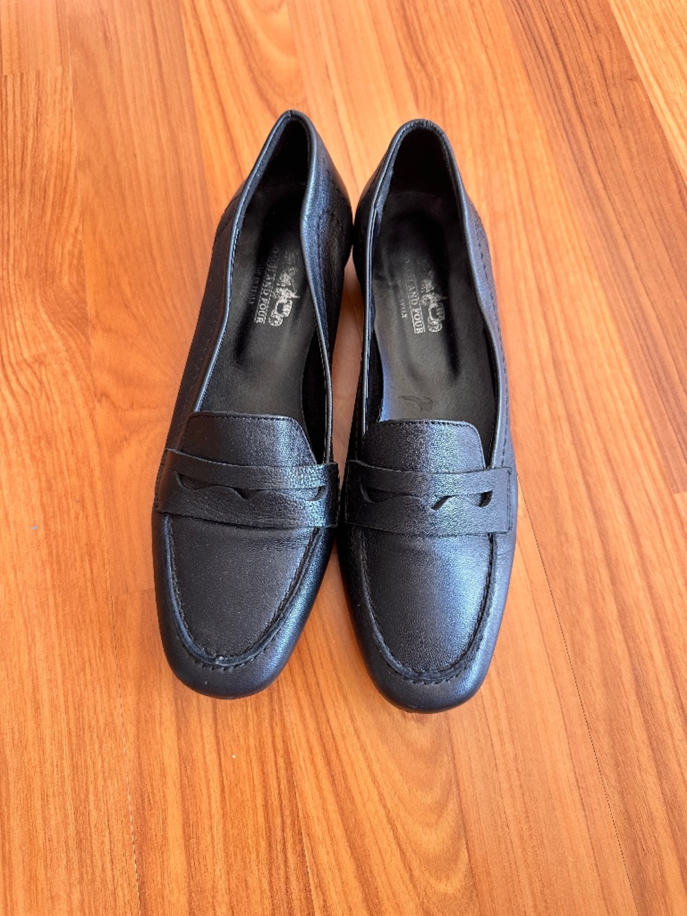 Coach loafers Size 8 Genuine Leather